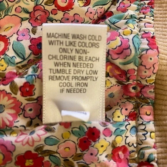 3/$15 OshKosh Vest w/Hood, Pink Floral Trim & Lining, Genuine Kids, Zip Button - Picture 6 of 8